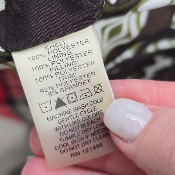 Title nine | Green Puffer Coat - Picture 11 of 11